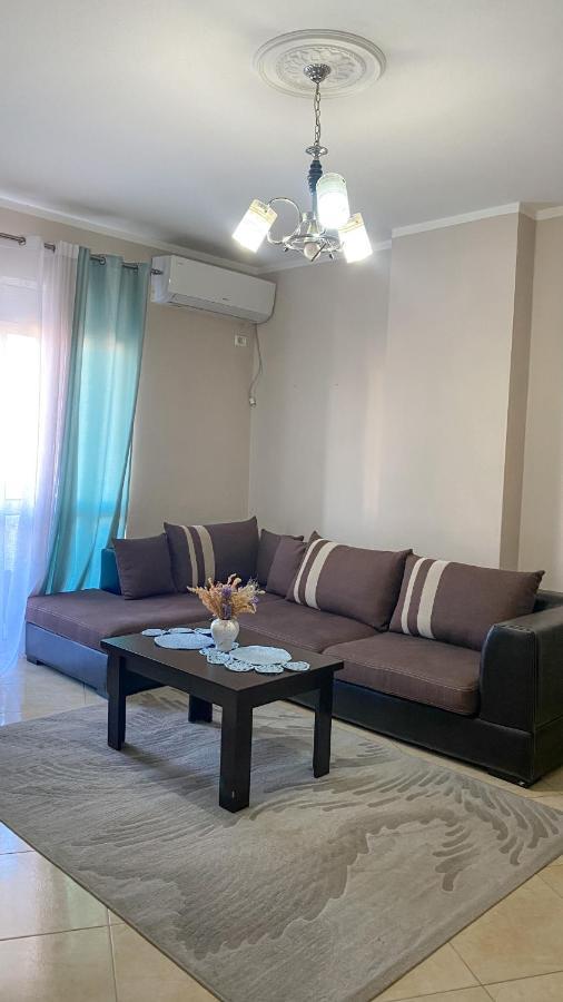 Lando Apartment Shkodër Екстериор снимка
