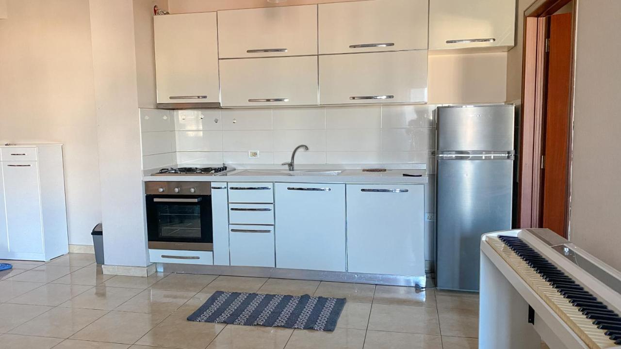 Lando Apartment Shkodër Екстериор снимка